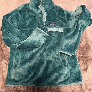 New worn few times Patagonia fleece